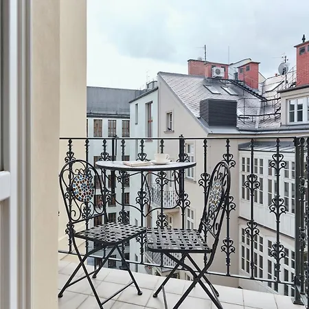 High Heaven Apartment Prague Exterior photo