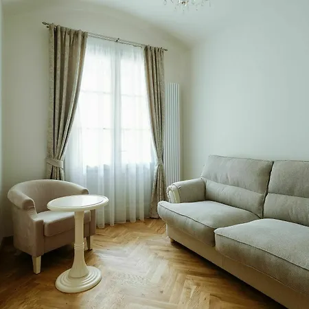 High Heaven Apartment Prague Exterior photo